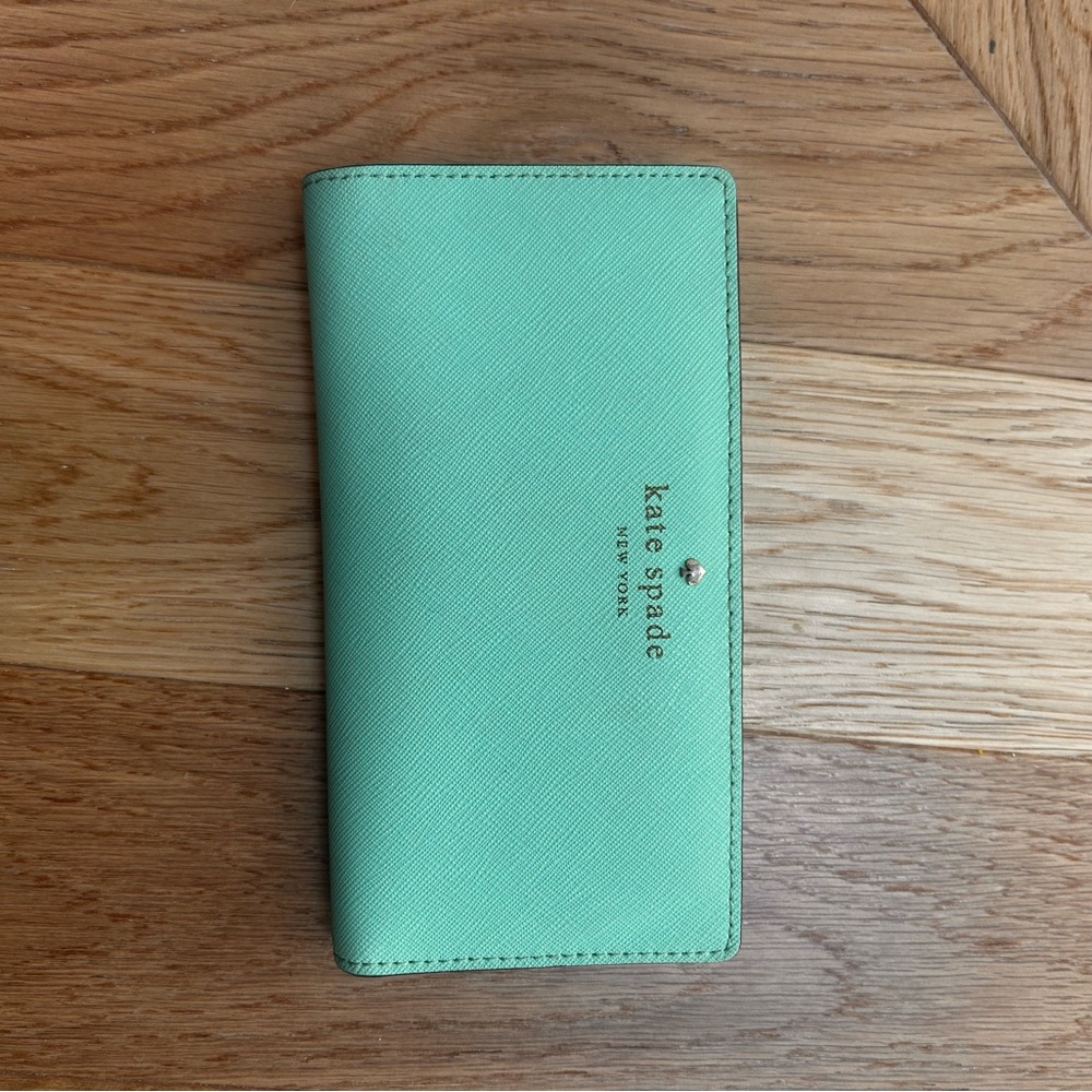 Kate Spade Pastel Green Card Holder
